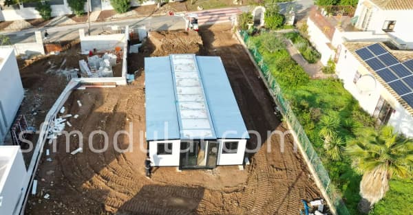 Expandable container house used for worker accommodation projects