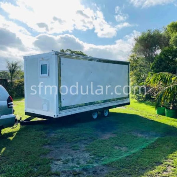 expandable house in the trailer
